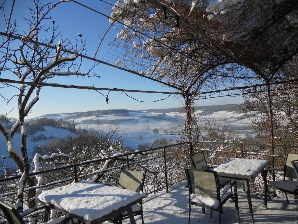 Le Verger Sous Les Vignes Hotel Villeferry Exterior photo