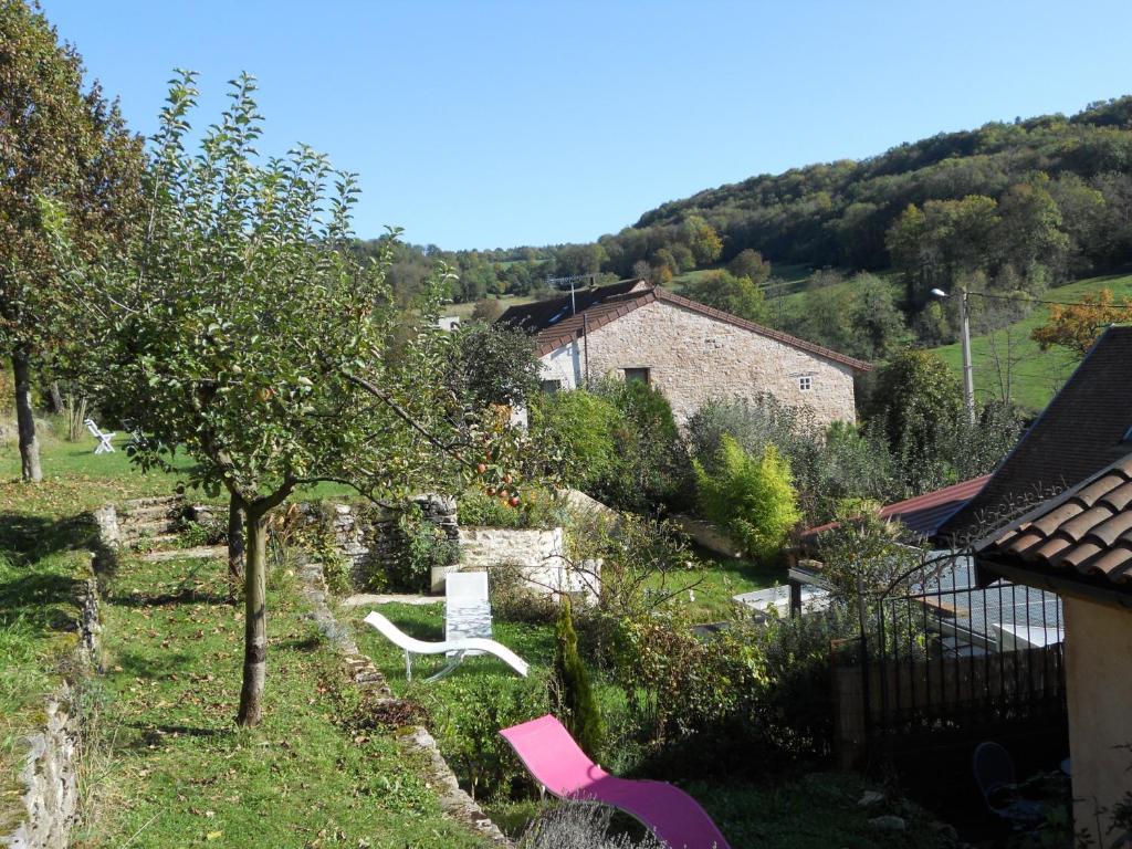 Le Verger Sous Les Vignes Hotel Villeferry Exterior photo